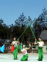Dancing girls