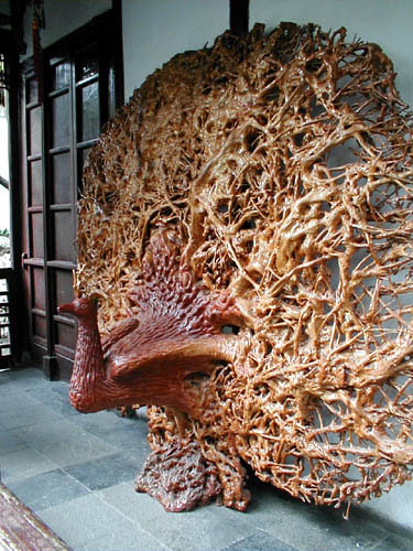 Peacock sculpture